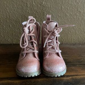 Toddler girl sparkly pink boots size 5